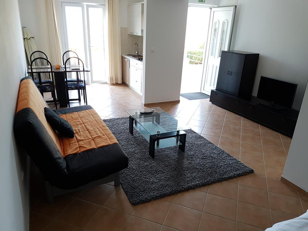 Apartments Villa Maslinica Vrboska Exterior foto